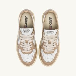Autry Medalist Low Bicolor White & Pebble Leather Size 38